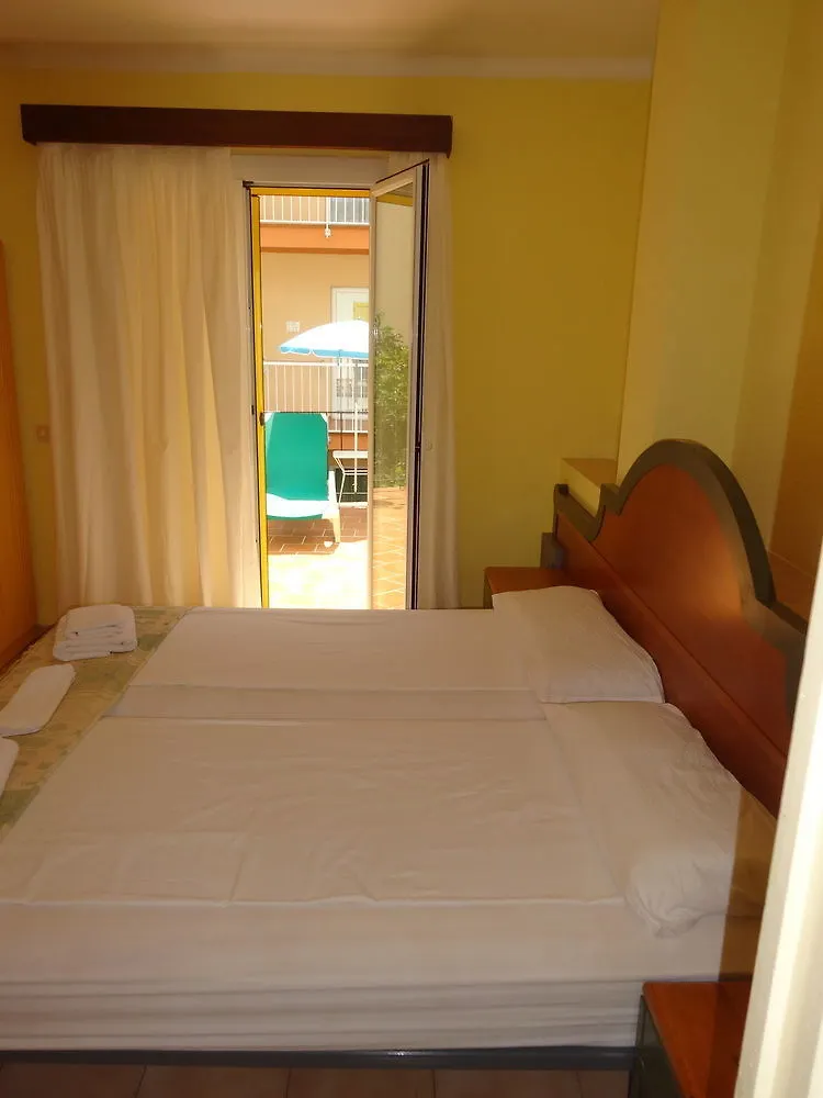 Guest house Flor Amistad Peguera